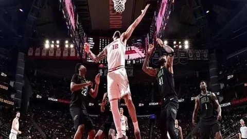 巴里奥斯被红牌处罚后遭受网络暴力，西蒙尼等多位人士力挺他