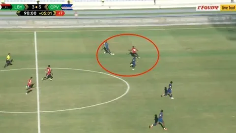 盧尼坦言KD與布克防守給我們帶來巨大壓力，上半場表現堪憂